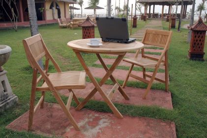 Windsor 3 Pieces Folding Outdoor Bistro Set